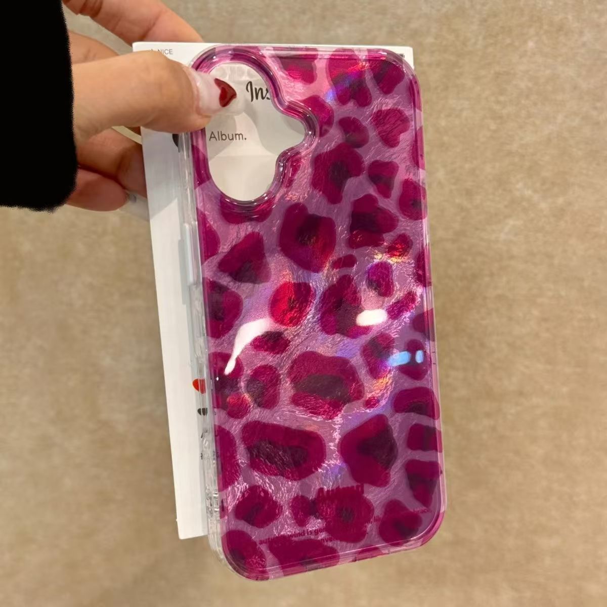 Coque de téléphone à motif léo - Phone Cases Purple avis et prix